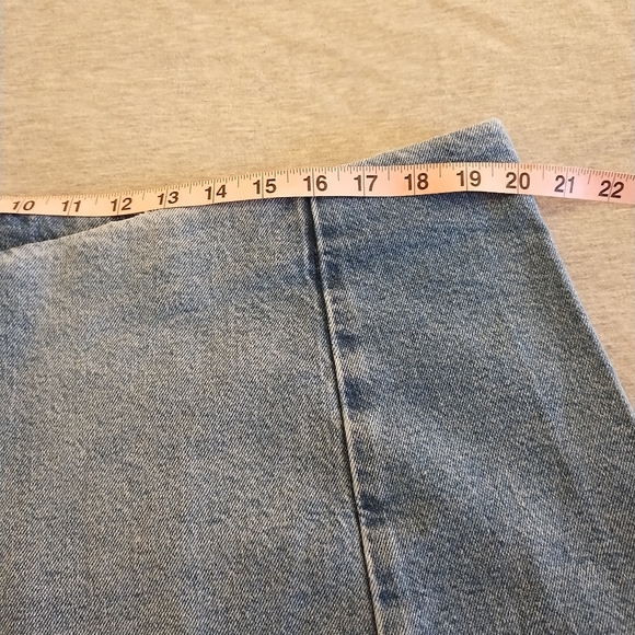 American Eagle Low-Rise A-Line Stretch Denim Skirt Size 18 - 34 W - NWT - Picture 9 of 16